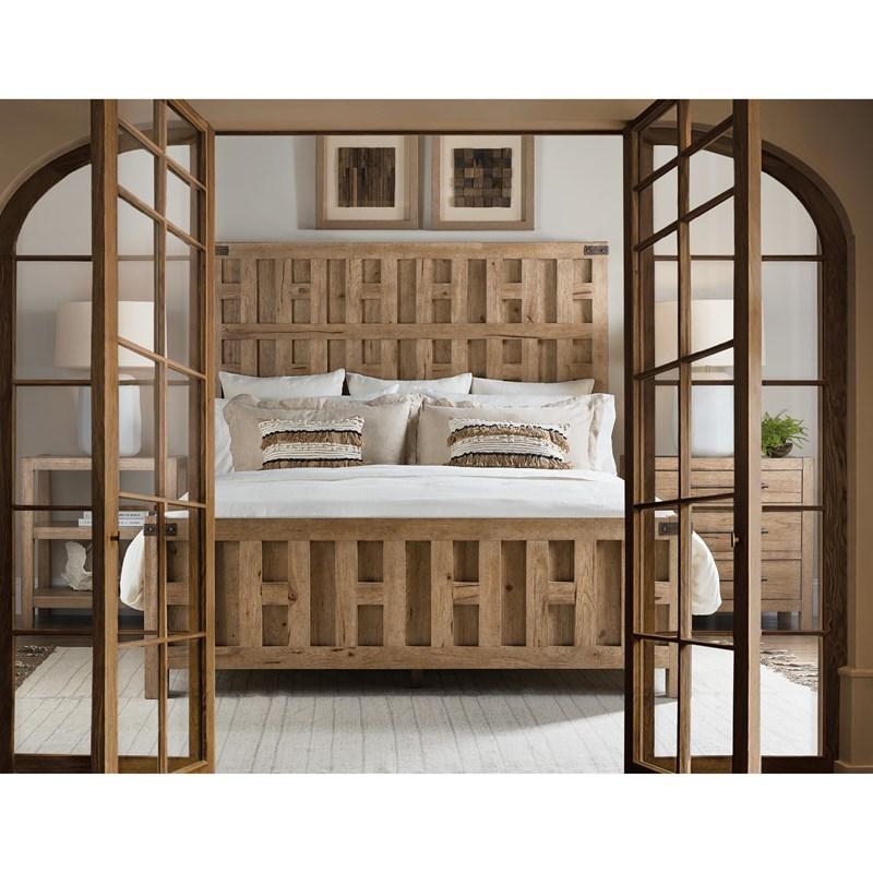 Large Picture of Hooker Furniture 6952-90266-80 Vineyard Row King Panel Bed
