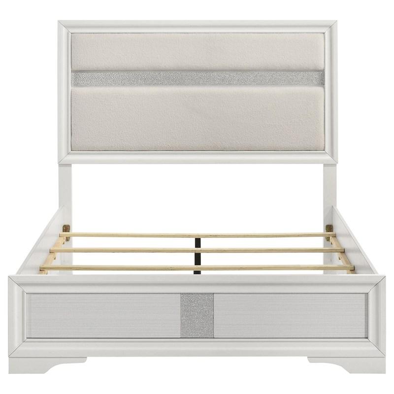 Large Picture of Coaster Furniture Miranda 205110F 54-inch Upholstered Full Panel Bed - White