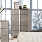 Furniture of America Sinistra FM7211BG-C Chest