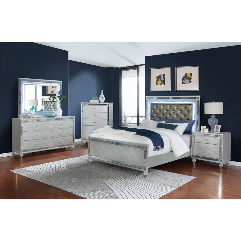 Large Picture of Coaster Furniture Gunnison 223213M 6-Drawer Dresser with Mirror - Silver Metallic