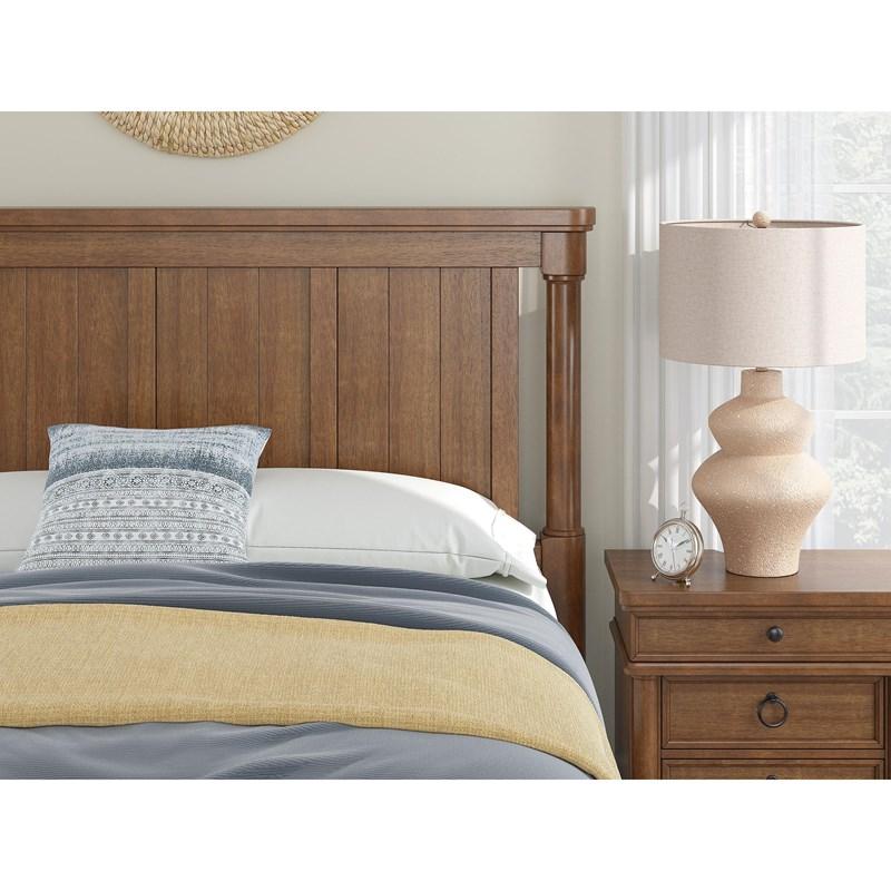 Large Picture of Signature Design by Ashley Rowlenstown PCB824B2 Queen Poster Bed