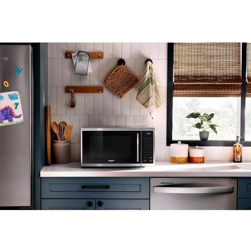 Large Picture of Whirlpool WMCS5522RS