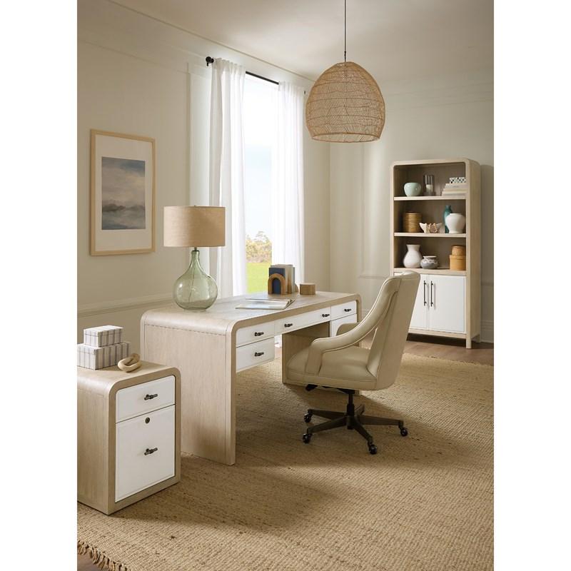 Large Picture of Hooker Furniture 6022-10445-80 Brixton Bookcase