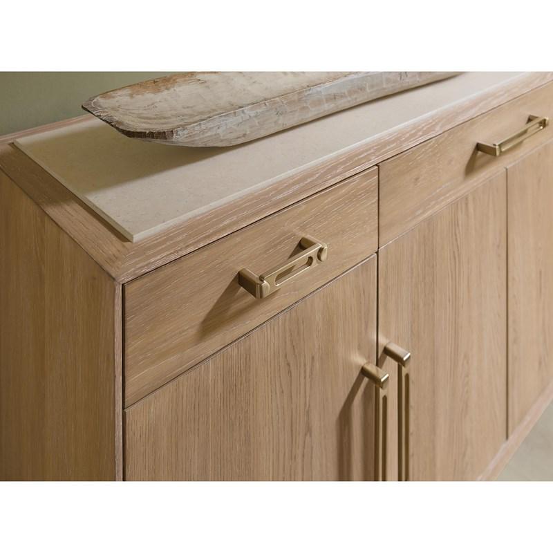 Large Picture of Hooker Furniture 6081-75900-82 Banyon Bay Buffet