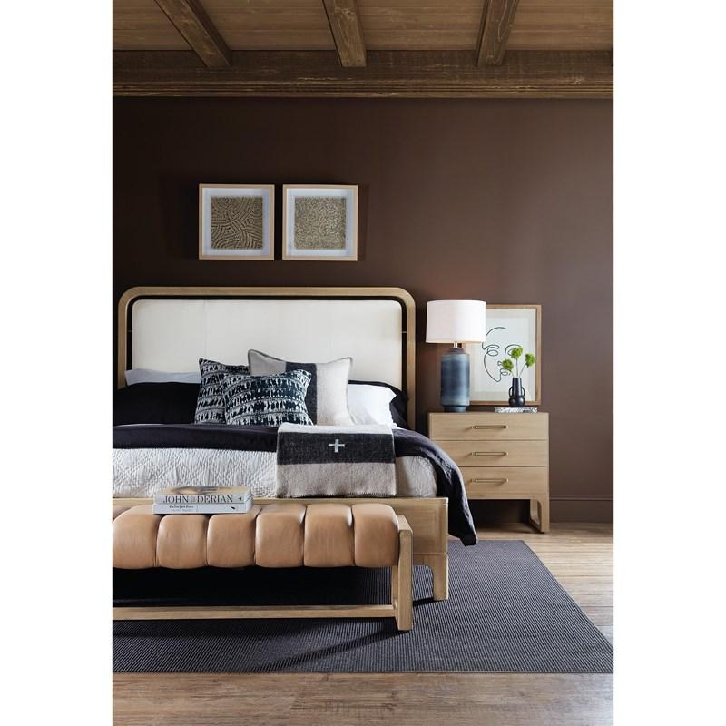 Large Picture of Hooker Furniture 6081-90016-82 Banyon Bay Three Drawer Nightstand