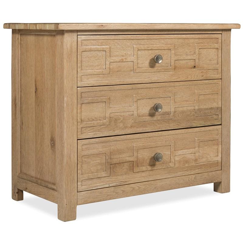 Hooker Furniture 6820-90017-80 Driftwood Bachelors Chest