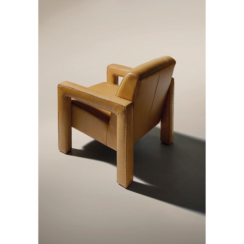 Large Picture of Hooker Furniture CC842-080 Covette Accent Chair