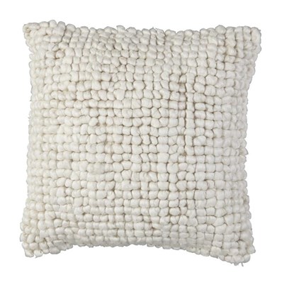 Signature Design by Ashley Aavie A1000956P Pillow
