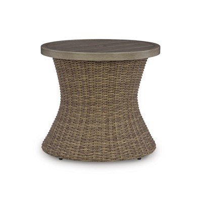 Signature Design by Ashley Laguna Heights PCP790-706 Round End Table with Umbrella Option