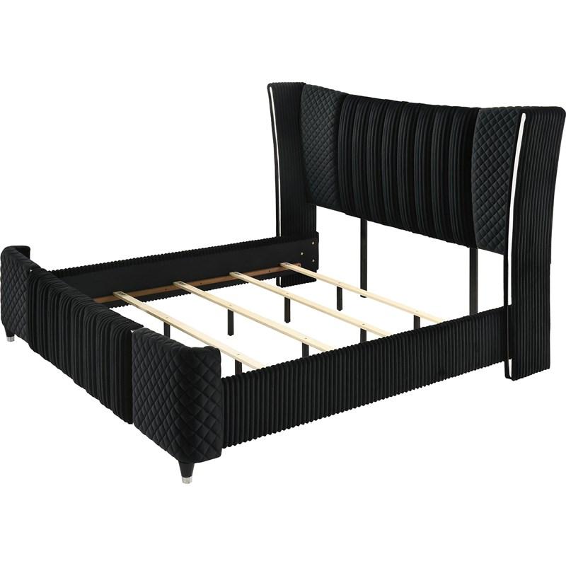 Large Picture of Crown Mark Armany B2300-Q Queen Bed