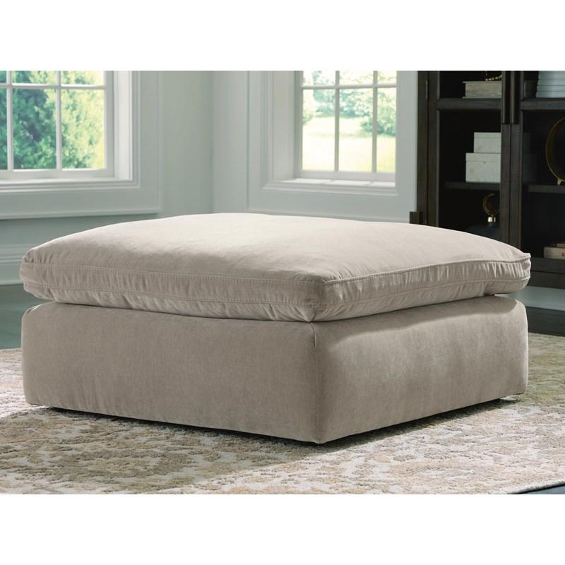 Large Picture of Benchcraft Maxton Heights 6780808 Oversized Accent Ottoman