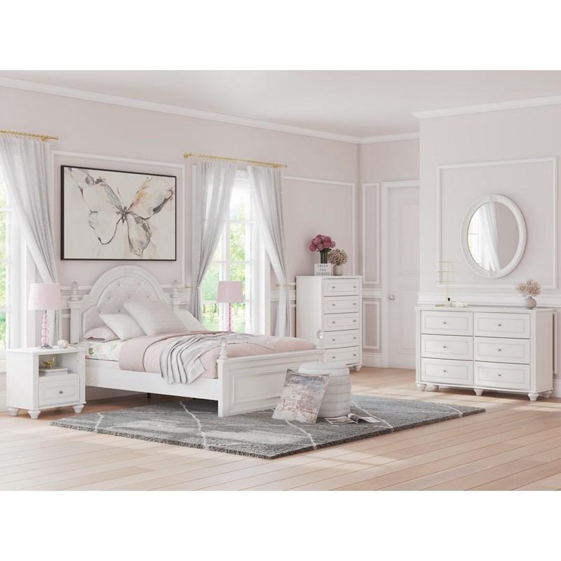 Large Picture of Signature Design by Ashley Kozlani PCB1819-21 Six Drawer Dresser