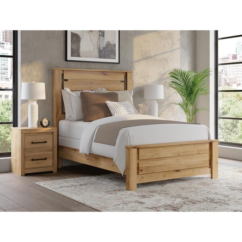 Large Picture of Benchcraft Brozmont B1045B8 Full Panel Bed