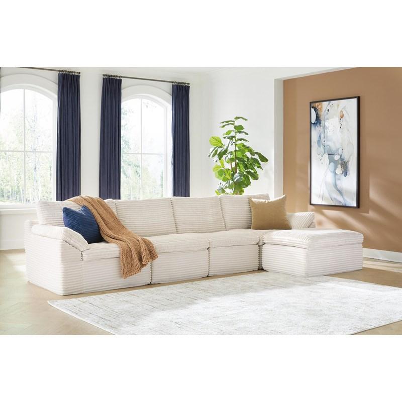 Large Picture of Signature Design by Ashley Fannin PC84304S1 4 pc Sectional with Ottoman